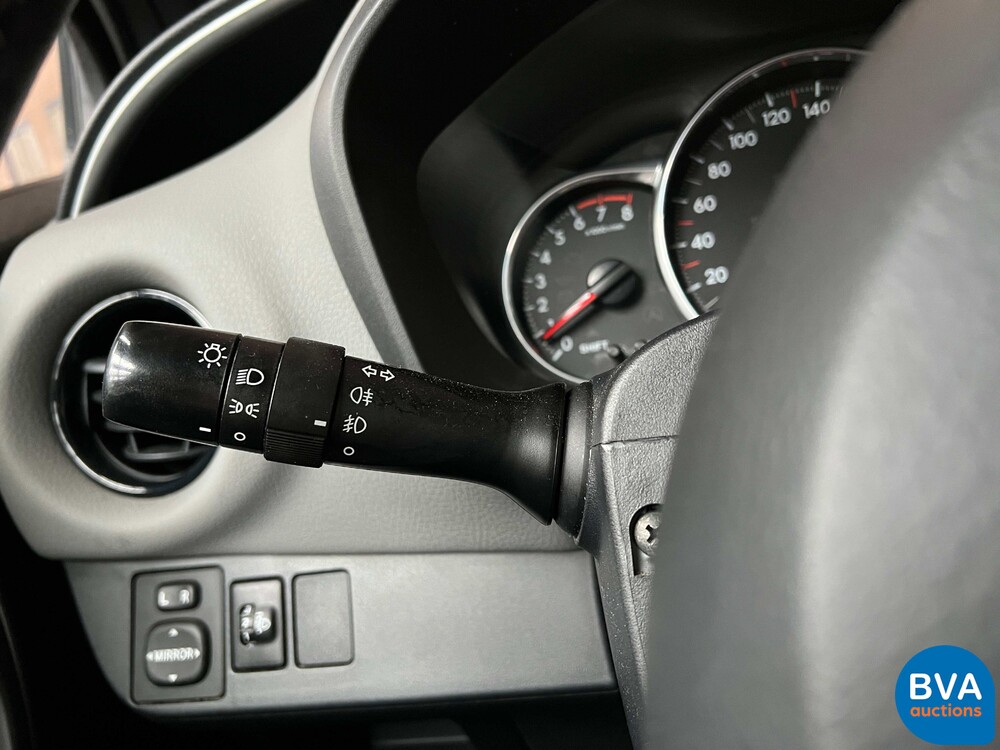 Toyota Yaris 1.3 VVT-i Trend Bi-Tone 99pk 2017, G-741-GF 