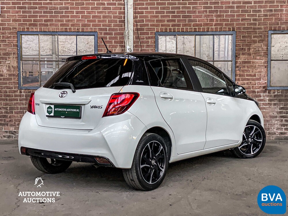 Toyota Yaris 1.3 VVT-i Trend Bi-Tone 99pk 2017, G-741-GF 