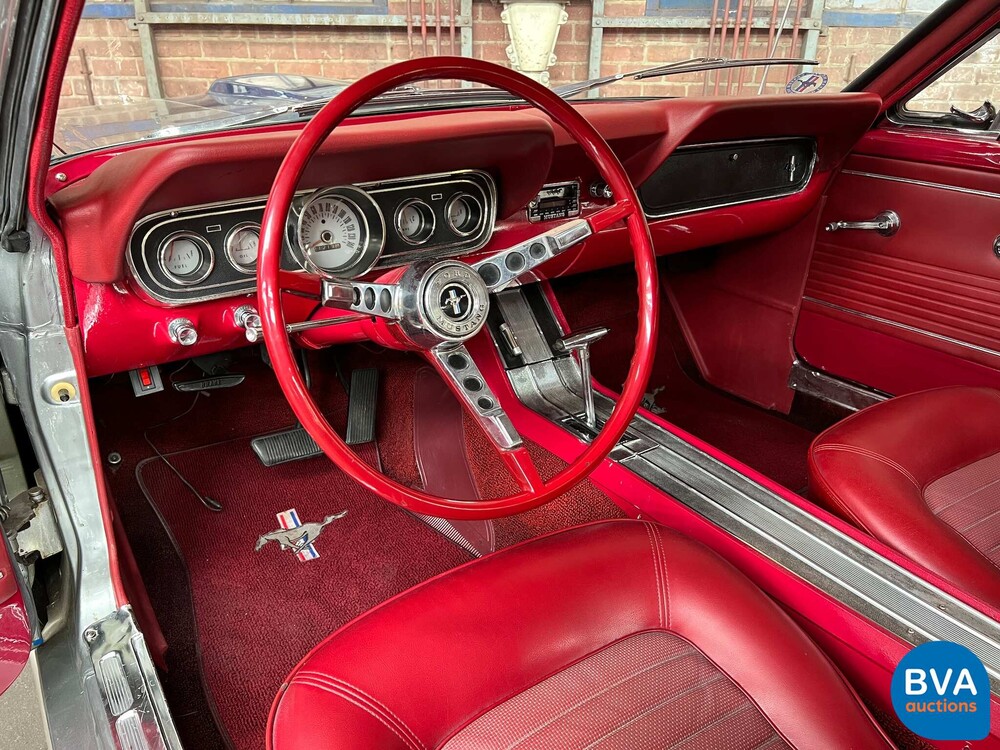 Ford Mustang 4.7 V8 200 PS 1965, DL-84-55.