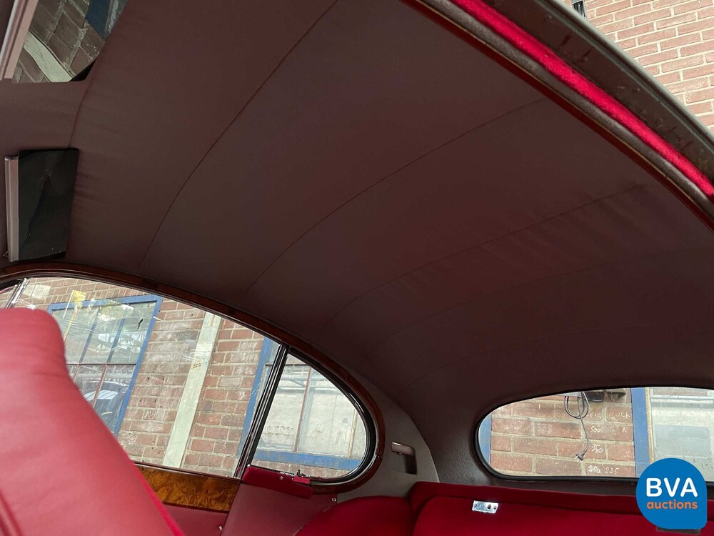 Jaguar XK140 Coupé mit festem Kopf FHC XK 140 1954, PM-28-45.