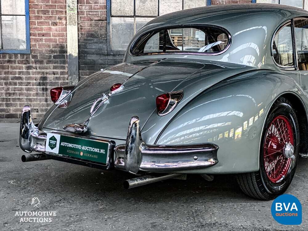 Jaguar XK140 Coupé mit festem Kopf FHC XK 140 1954, PM-28-45.