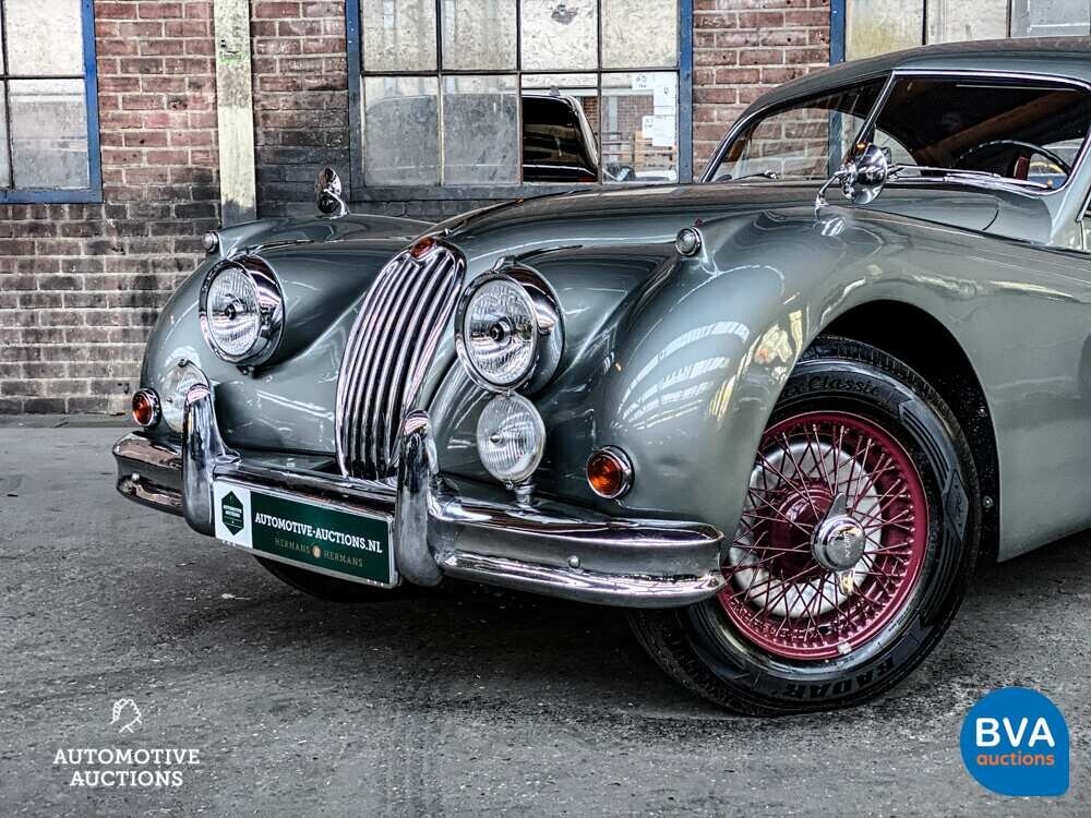 Jaguar XK140 Coupé mit festem Kopf FHC XK 140 1954, PM-28-45.