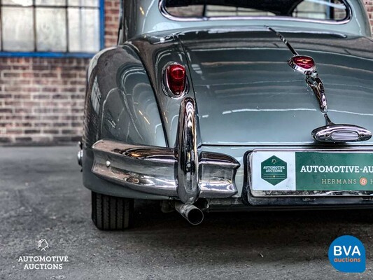 Jaguar XK140 Coupé mit festem Kopf FHC XK 140 1954, PM-28-45.