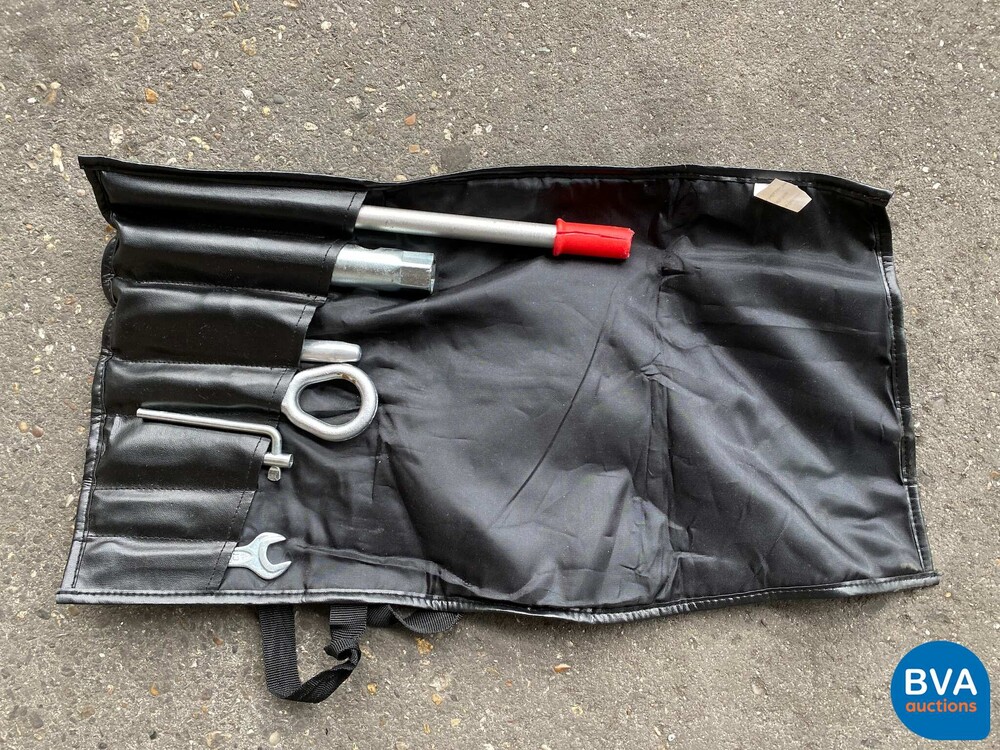 Porsche 911 Carrera 3.6 Coupé 320 PS 996 MKII 2002, P-712-SG.