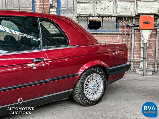 BMW 3-SERIES E30 318I CONVERTIBLE HARDTOP 113HP 1992.