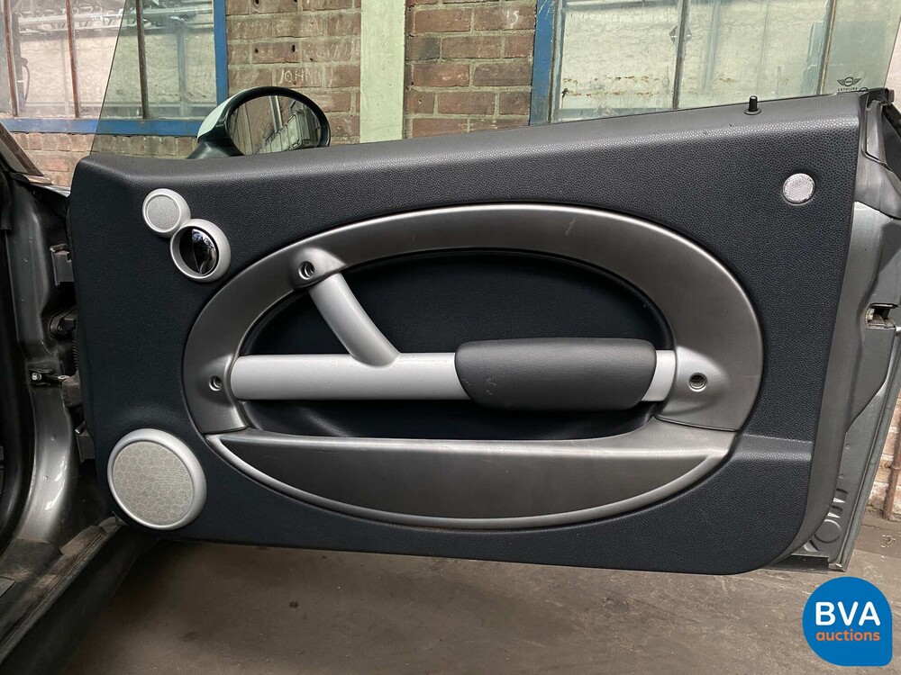 Mini Cooper S1.6 163 PS Rennstreckenwagen von 2003, 9-SBP-43.