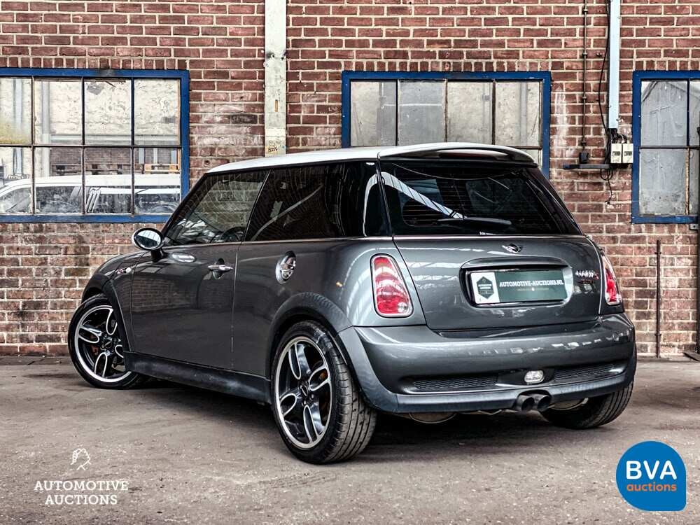 Mini Cooper S1.6 163 PS Rennstreckenwagen von 2003, 9-SBP-43.