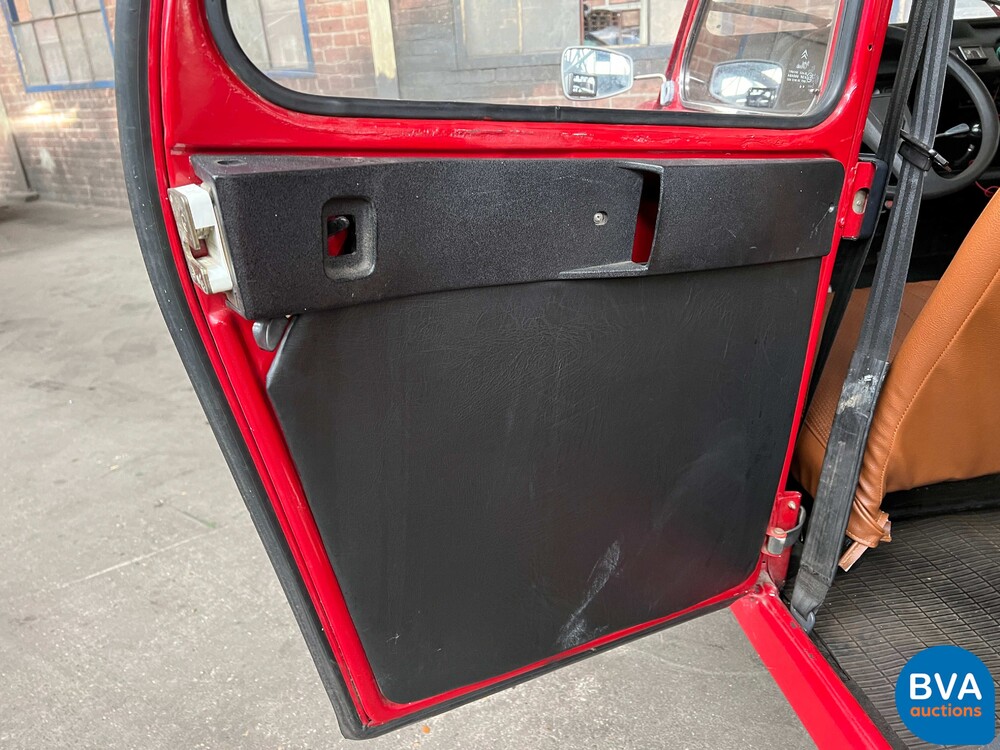 Citroën 2CV 0.6 Spezielle S6-Ente 1986, PZ-14-KX.