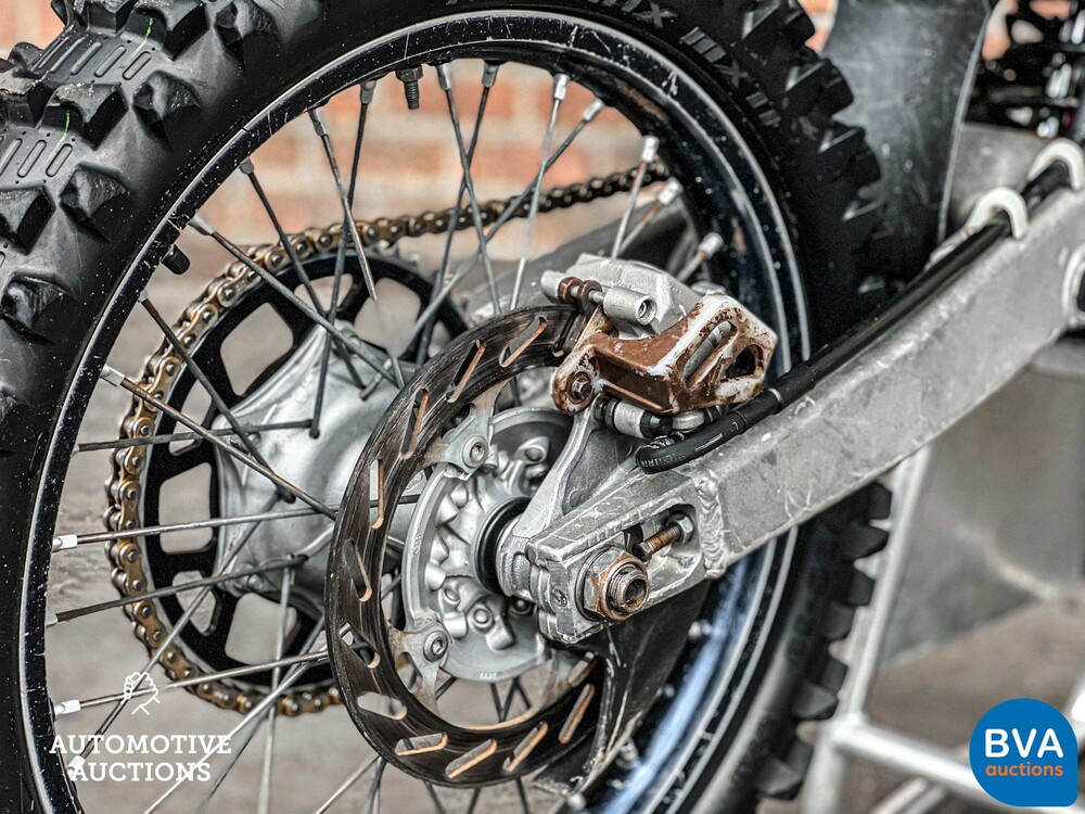 Kawasaki kx 125 ccm 2008.