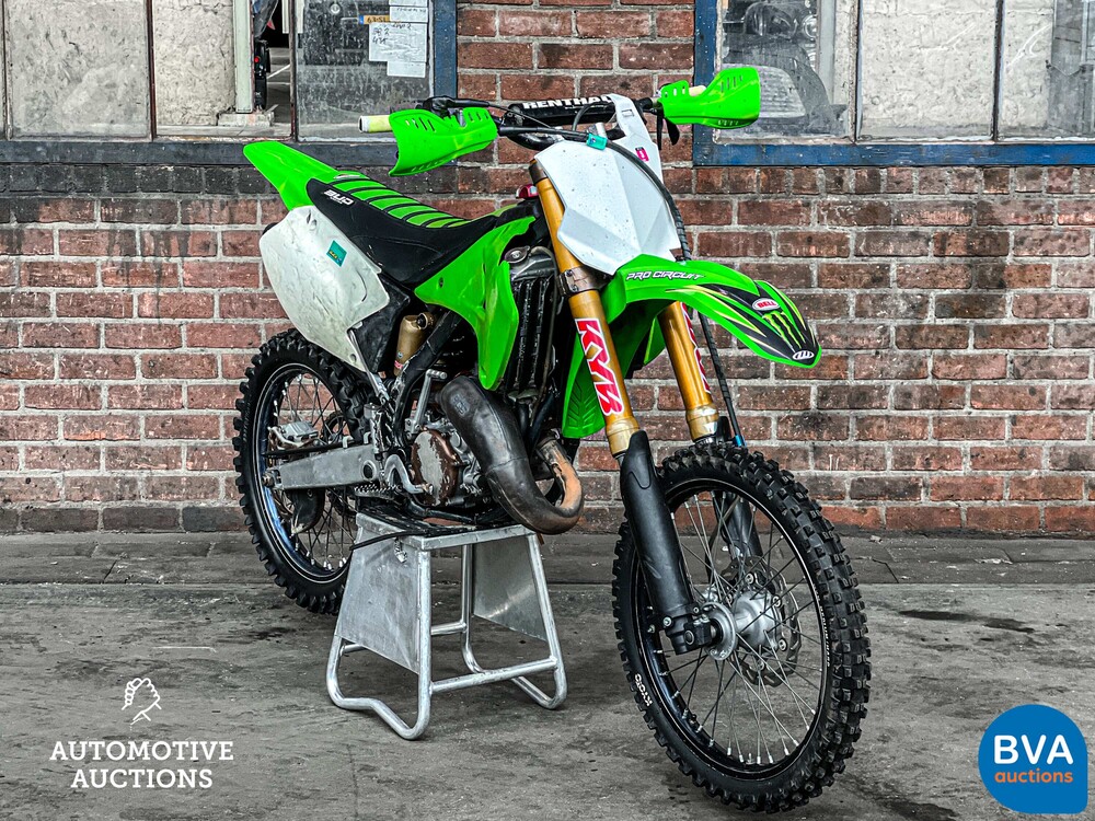Kawasaki kx 125 ccm 2008.