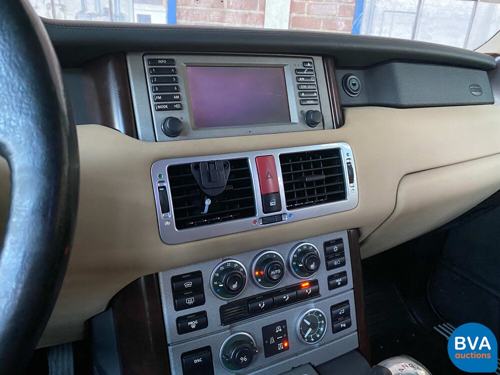 Land Rover Range Rover Vogue 4.4 V8 286 PS 2003, 49-ND-PZ.