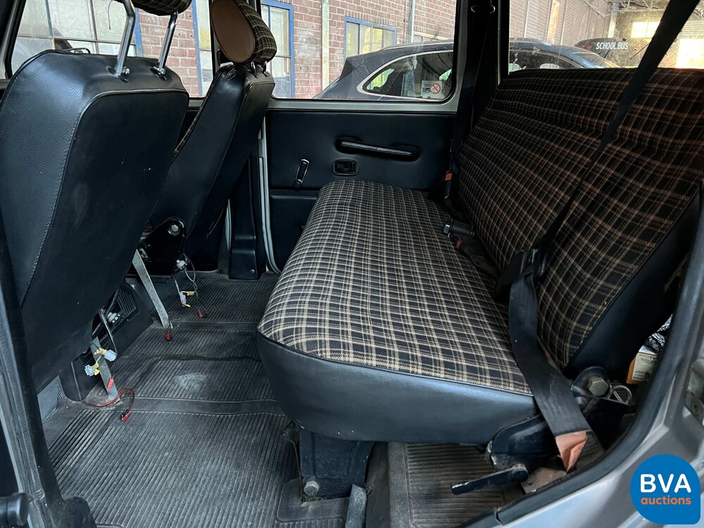 Mercedes-Benz 300GD Turbo Barndoors G-Klasse 125 PS 1980, P-061-DS.