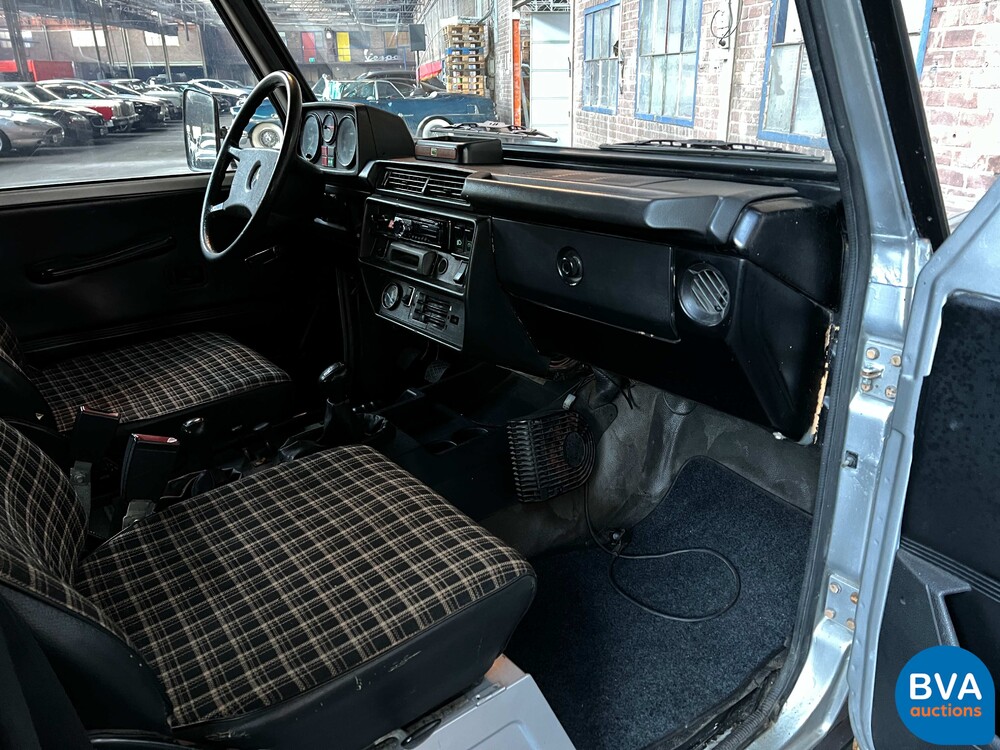 Mercedes-Benz 300GD Turbo Barndoors G-Klasse 125 PS 1980, P-061-DS.