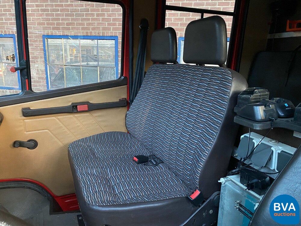 Mercedes-Benz 709D Feuerwehrauto 93PS 1988, BX-12-LK.