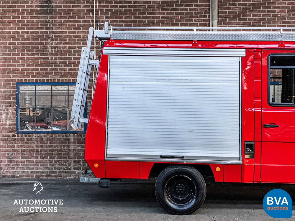 Mercedes-Benz 709D Feuerwehrauto 93PS 1988, BX-12-LK.