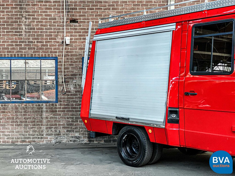 Mercedes-Benz 709D Feuerwehrauto 93PS 1988, BX-12-LK.