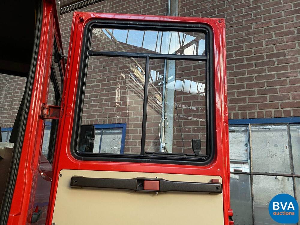 Mercedes-Benz 709D Feuerwehrauto 93PS 1988, BX-12-LK.