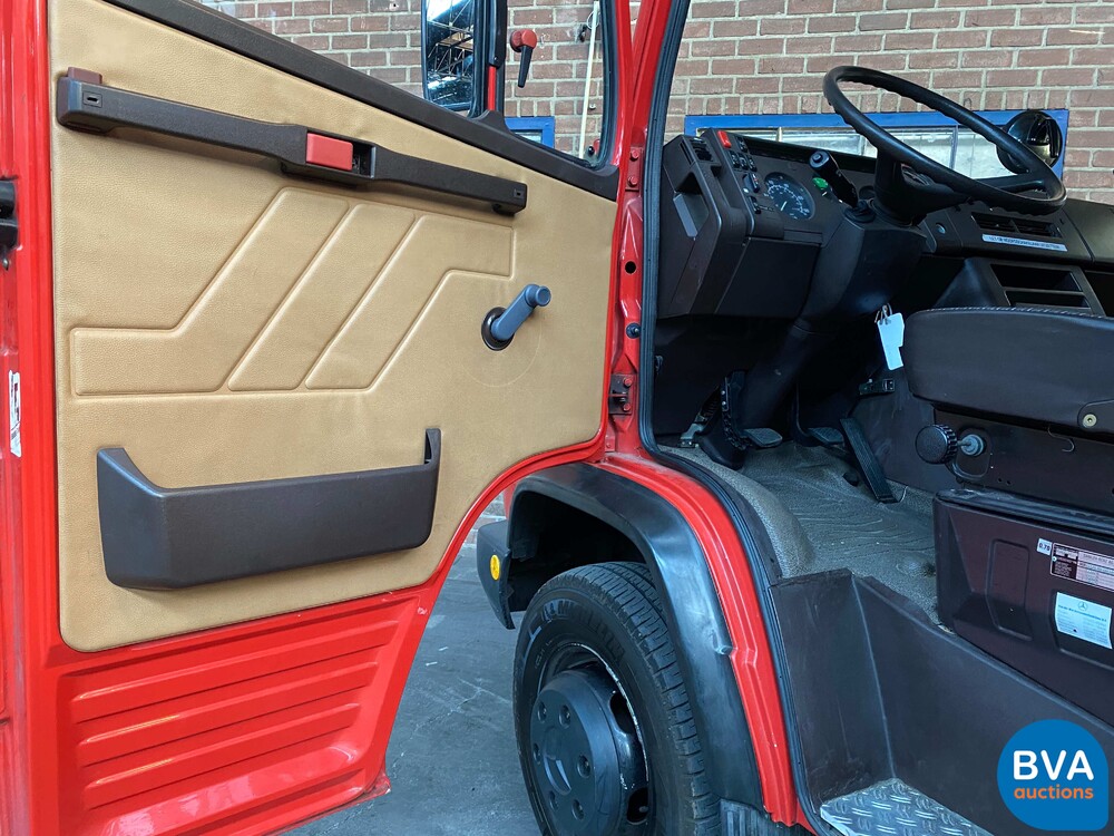 Mercedes-Benz 709D Feuerwehrauto 93PS 1988, BX-12-LK.