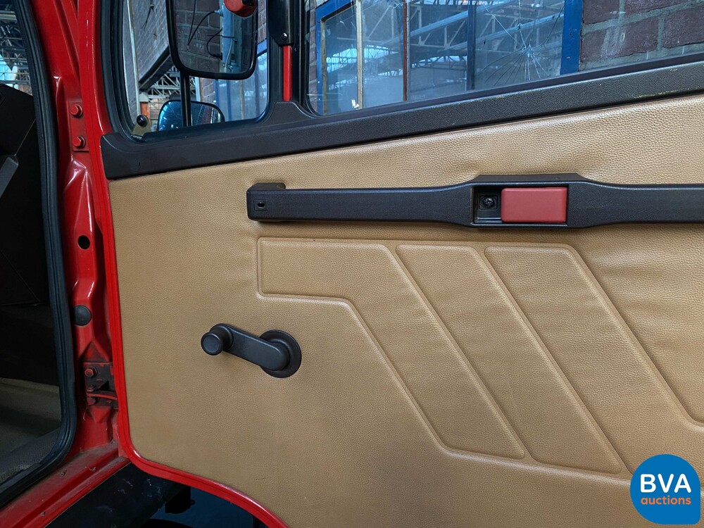Mercedes-Benz 709D Feuerwehrauto 93PS 1988, BX-12-LK.