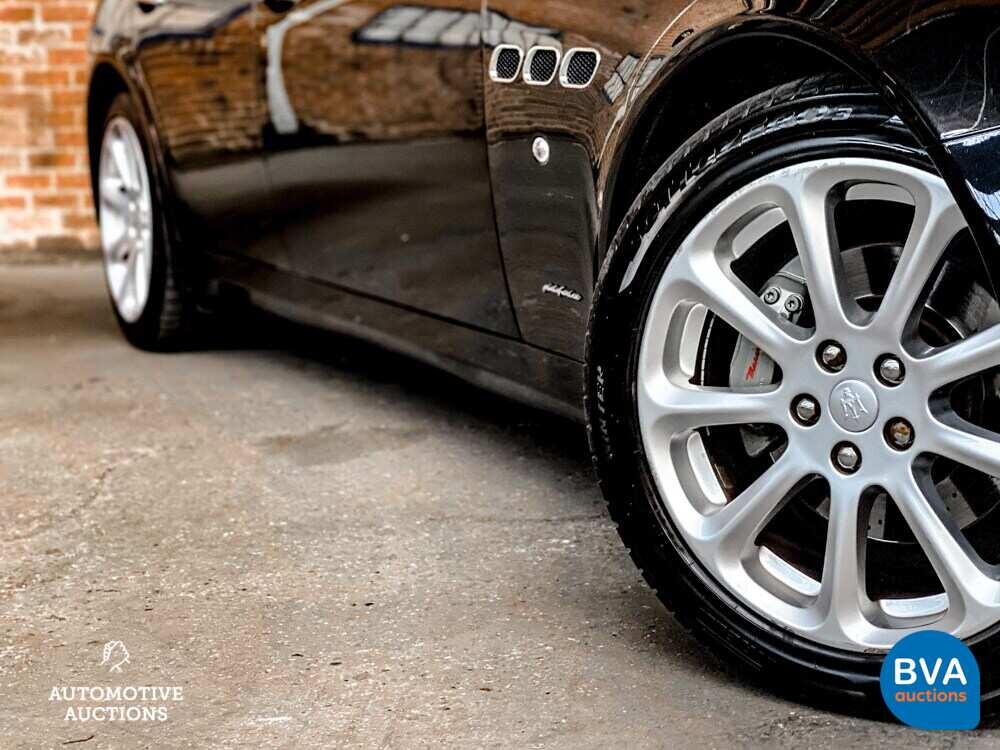 Maserati Quattroporte Executive GT4.2 V8 400PS 2006 -YOUNGTIMER-.