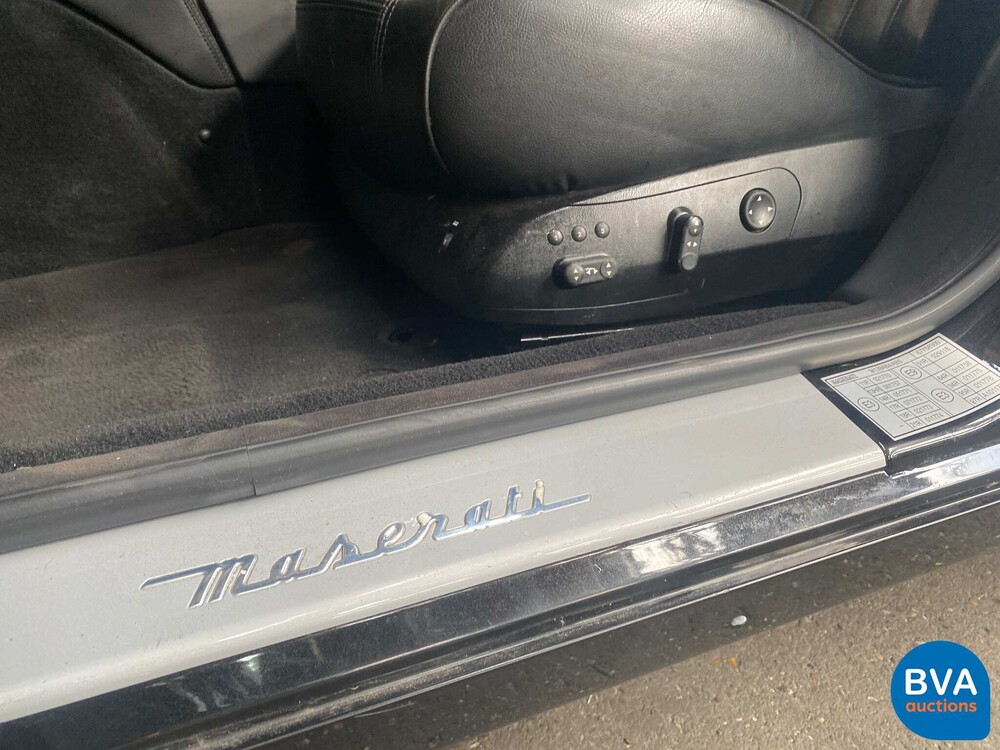 Maserati Quattroporte Executive GT4.2 V8 400PS 2006 -YOUNGTIMER-.
