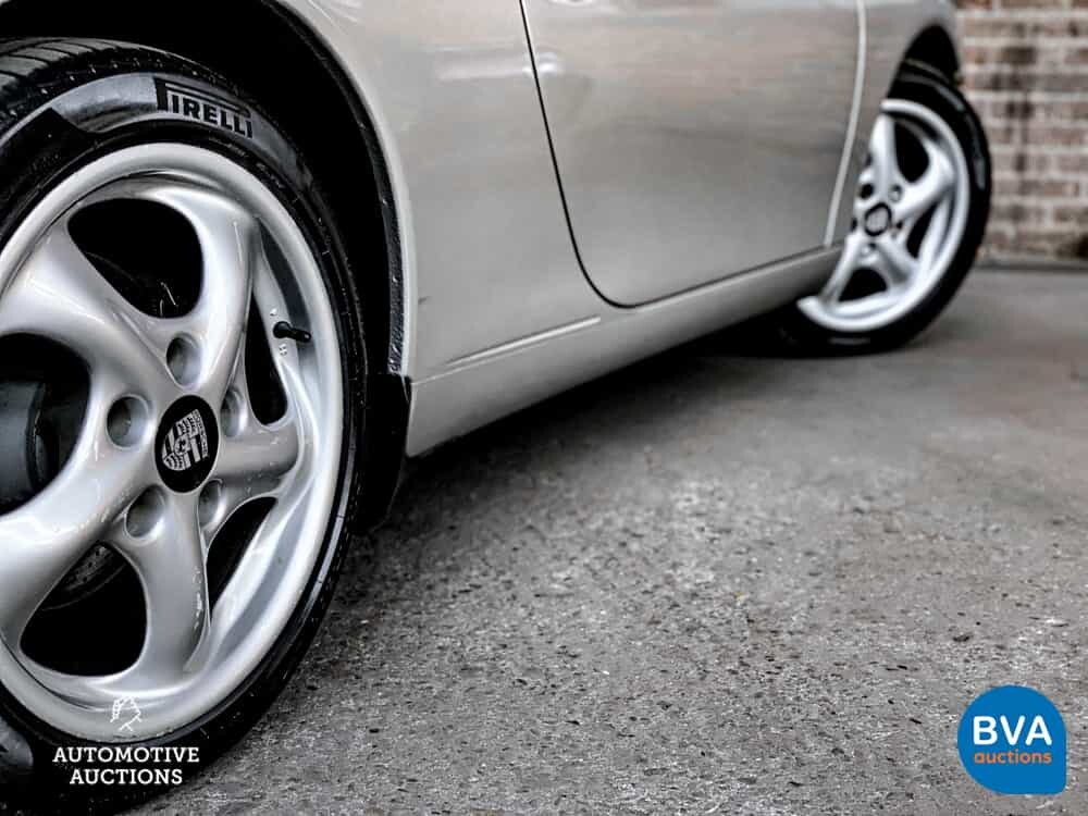 Porsche 911 996 Targa 3.6 320 PS 2002 -YOUNGTIMER-.