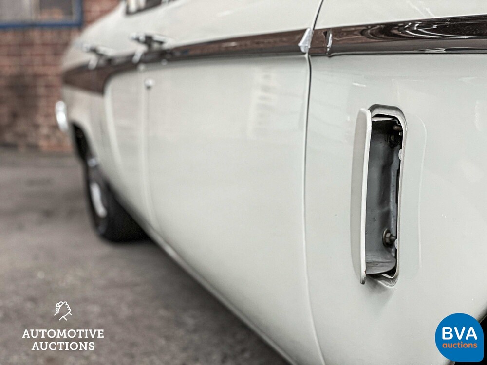 Studebaker Commander 4.2 V8 1955, SX-92-75.