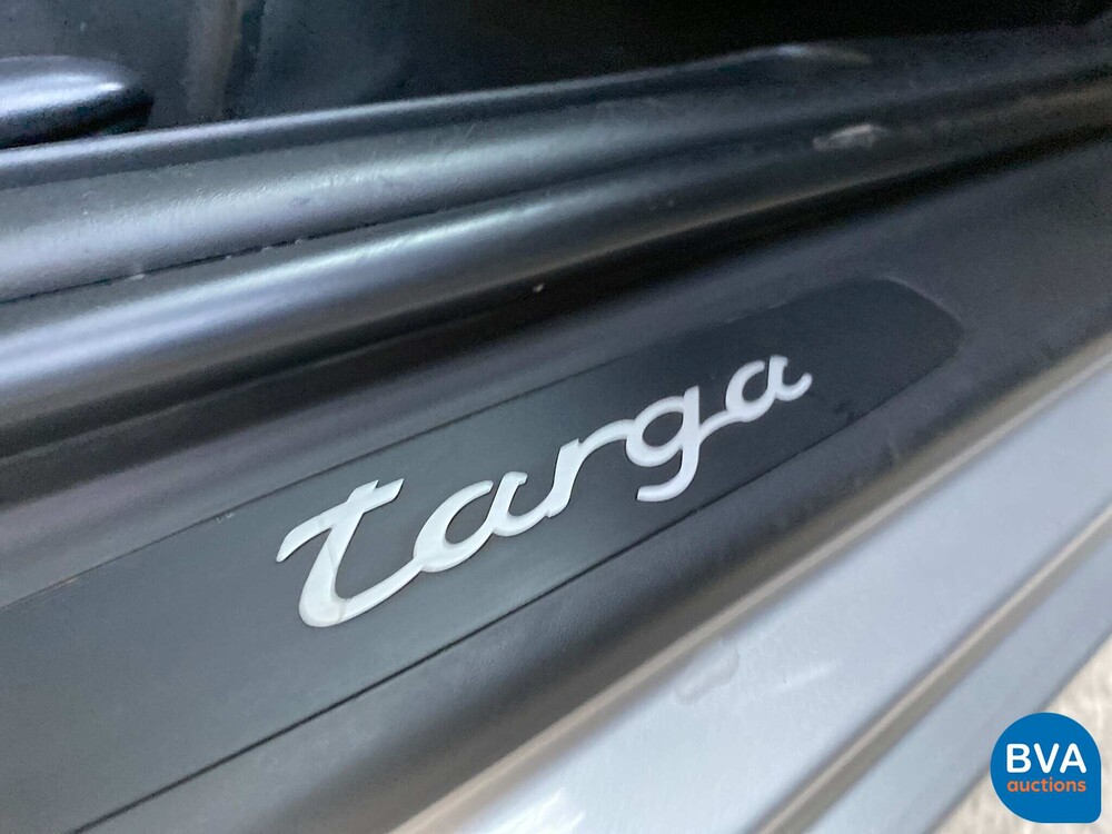 Porsche 911 996 Targa 3.6 320 PS 2002 -YOUNGTIMER-.