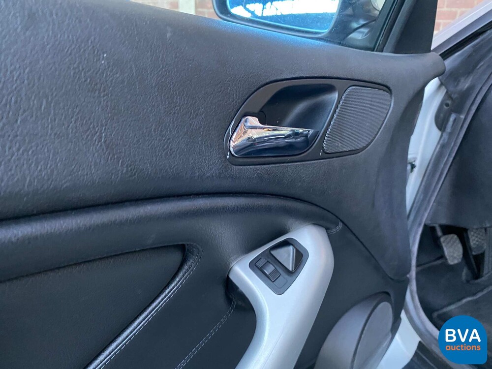 BMW 318Ci Executive 3er Cabriolet 143PS 2003 -Org. NL-, 04-LJ-KP.