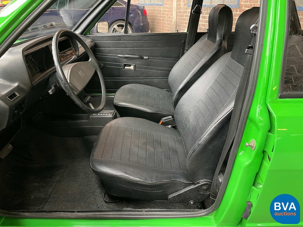 VW Passat 1.6 S Kombi 75 PS 1980 Automatik.