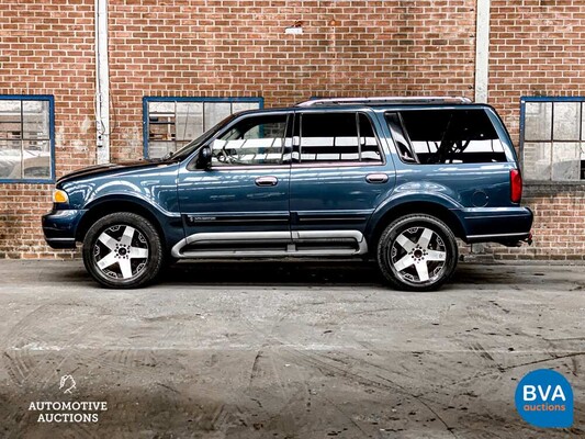 Lincoln Navigator 5.4 V8 230 PS 1999, 37-DT-TF.