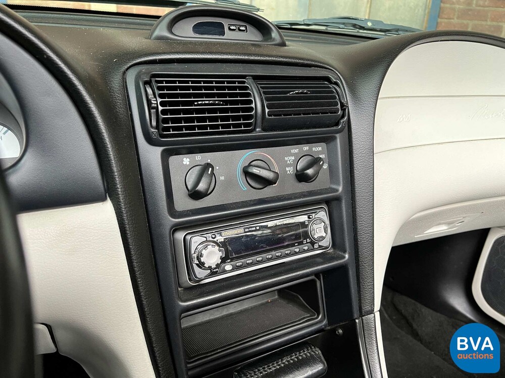 Ford Mustang GT5.0 V8 Cabriolet 218 1996, 32-PG-HF.