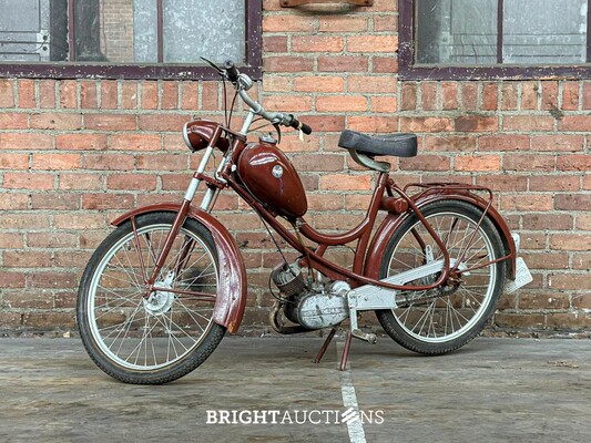 BRIGHT AUCTIONS: Private collection classic motorcycles, mopeds & bicycles - Boxmeer