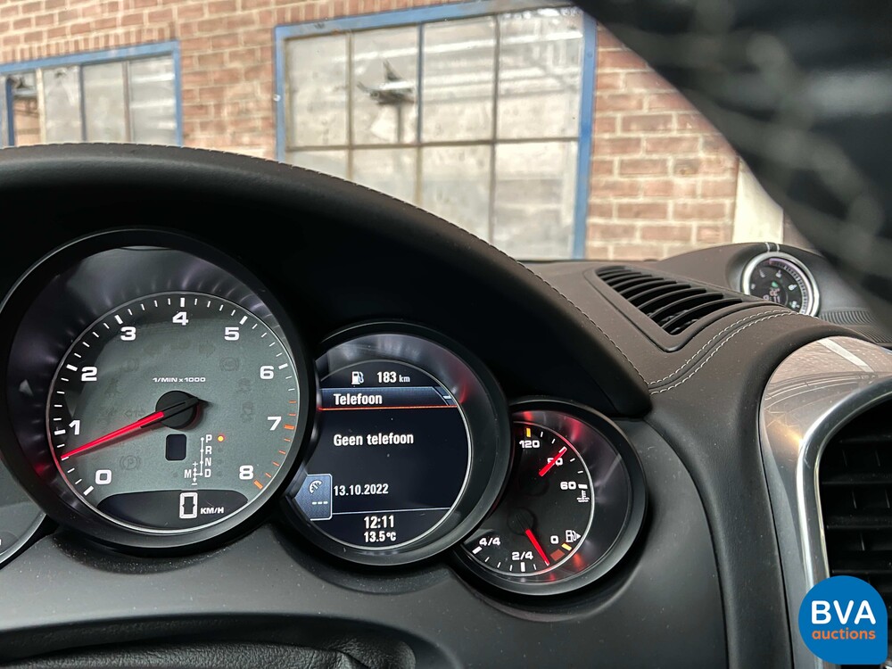 Porsche Cayenne S4.8 Sportchrono 400 PS 2013, JP-842-T.