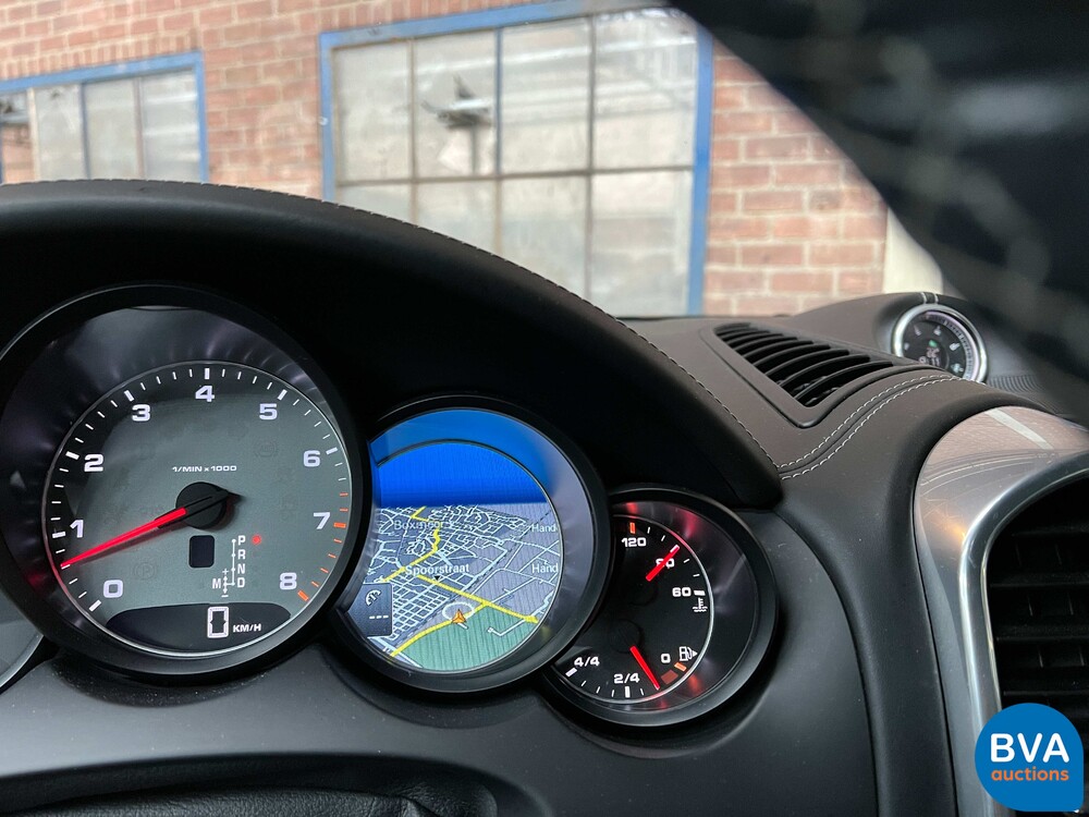 Porsche Cayenne S4.8 Sportchrono 400 PS 2013, JP-842-T.