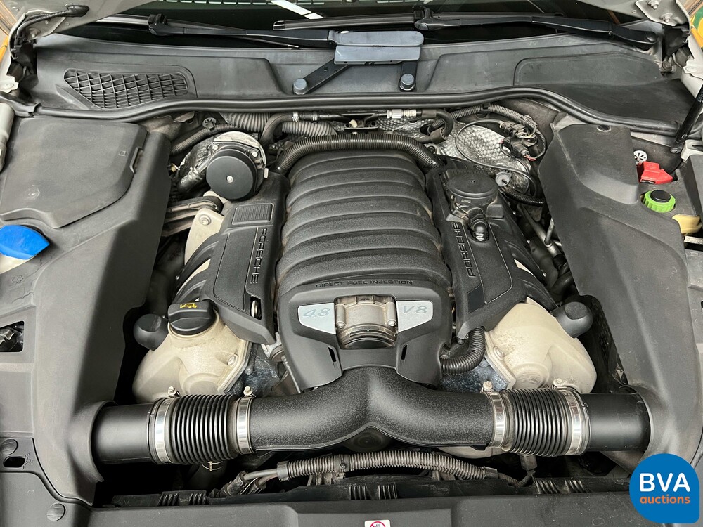 Porsche Cayenne S4.8 Sportchrono 400 PS 2013, JP-842-T.