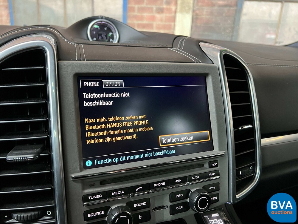 Porsche Cayenne S4.8 Sportchrono 400 PS 2013, JP-842-T.