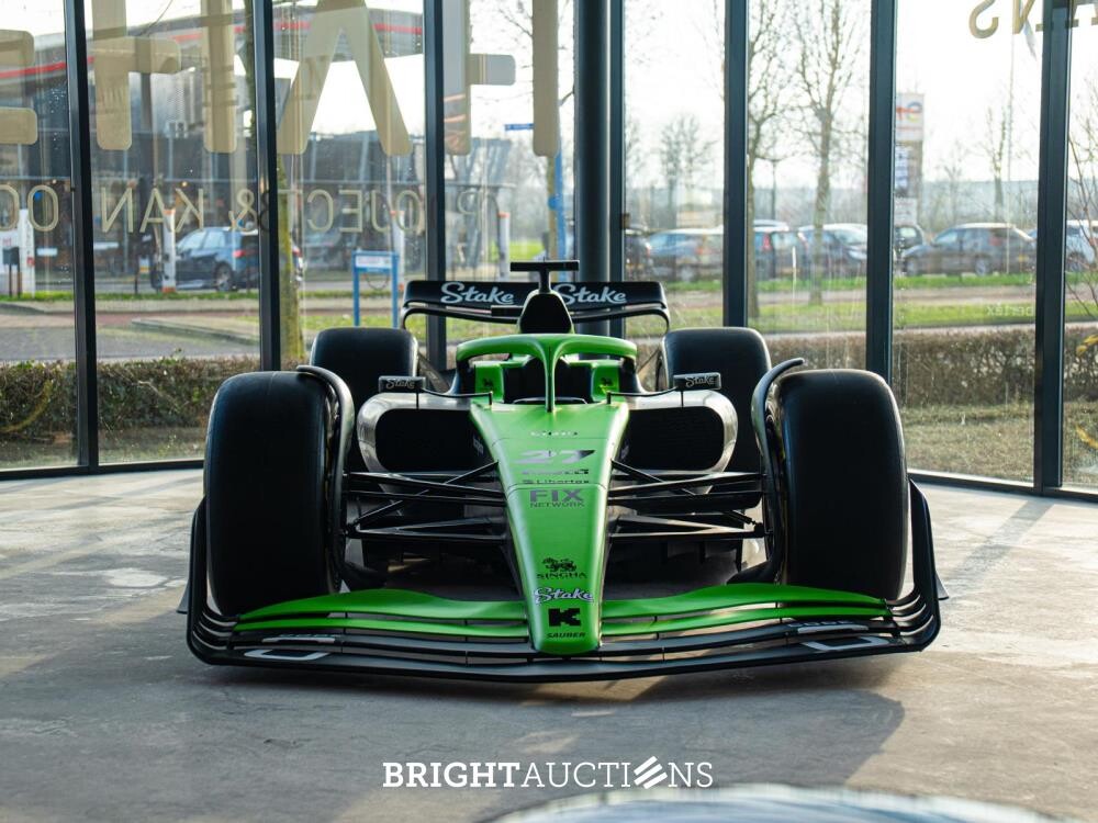 Stake F1 Team KICK Sauber Showcar 1:1 Scale