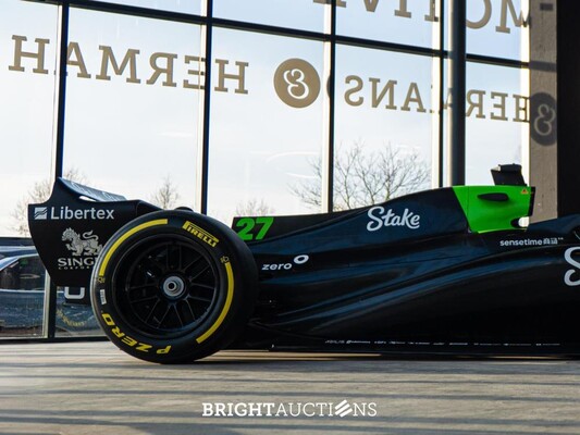 Stake F1 Team KICK Sauber Showcar 1:1 Scale