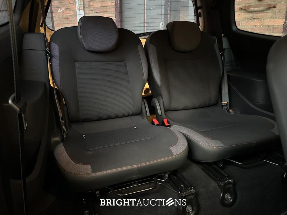 Renault Twingo 1.2 75pk Dynamique 2012, 36-TRP-6