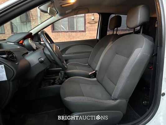 Renault Twingo 1.2 75pk Dynamique 2012, 36-TRP-6