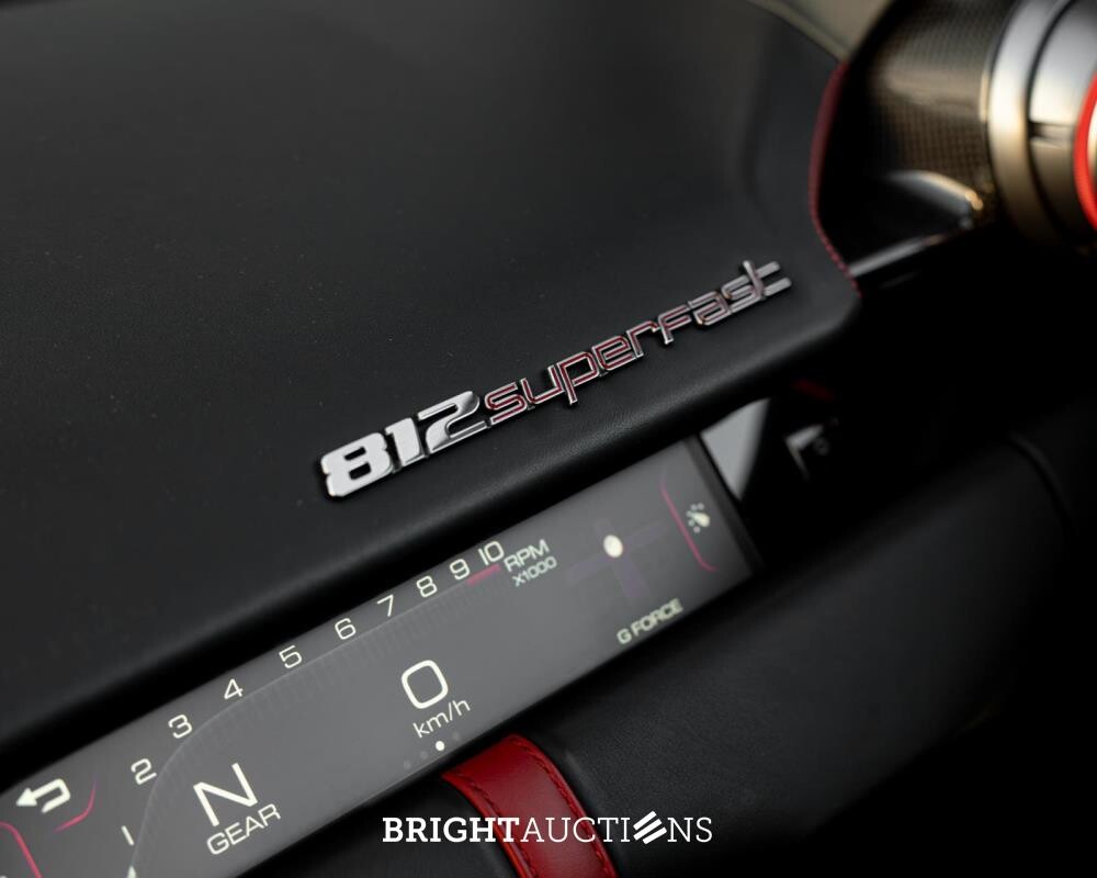 Ferrari 812 Superfast 6.5 V12 HELE 796pk -CARBON- 2022 (GARANTIE)