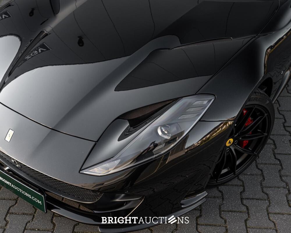 Ferrari 812 Superfast 6.5 V12 HELE 796pk -CARBON- 2022 (GARANTIE)