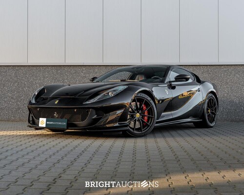 Ferrari 812 Superfast 6.5 V12 HELE 796pk -CARBON- 2022 (GARANTIE)