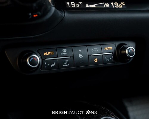 Ferrari 812 Superfast 6.5 V12 HELE 796pk -CARBON- 2022 (GARANTIE)