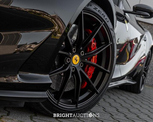 Ferrari 812 Superfast 6.5 V12 HELE 796pk -CARBON- 2022 (GARANTIE)