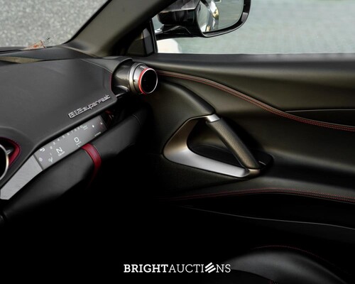 Ferrari 812 Superfast 6.5 V12 HELE 796pk -CARBON- 2022 (GARANTIE)