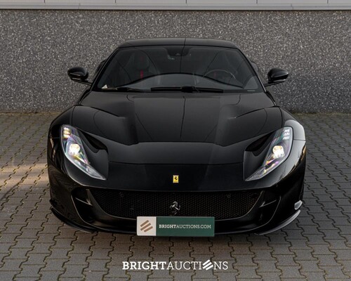 Ferrari 812 Superfast 6.5 V12 HELE 796pk -CARBON- 2022 (GARANTIE)