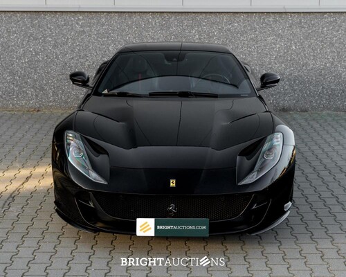 Ferrari 812 Superfast 6.5 V12 HELE 796pk -CARBON- 2022 (GARANTIE)