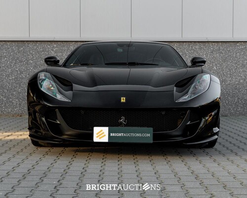 Ferrari 812 Superfast 6.5 V12 HELE 796pk -CARBON- 2022 (GARANTIE)